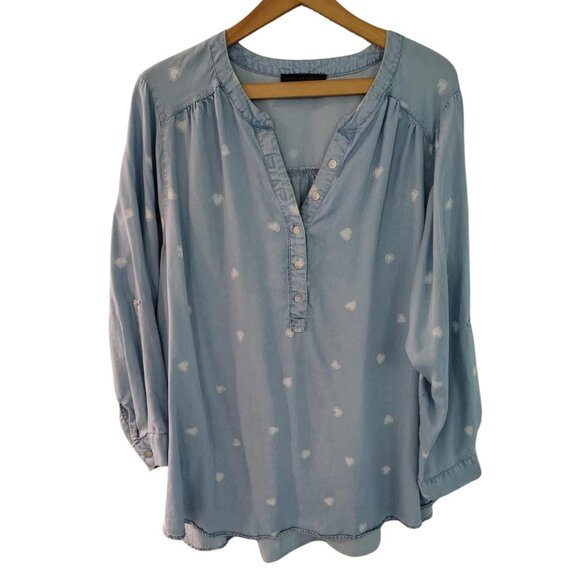 Flowy Casual Chambray Blue Tunic Top Blouse White Hearts | Jane & Delancey | 1X - Picture 1 of 12